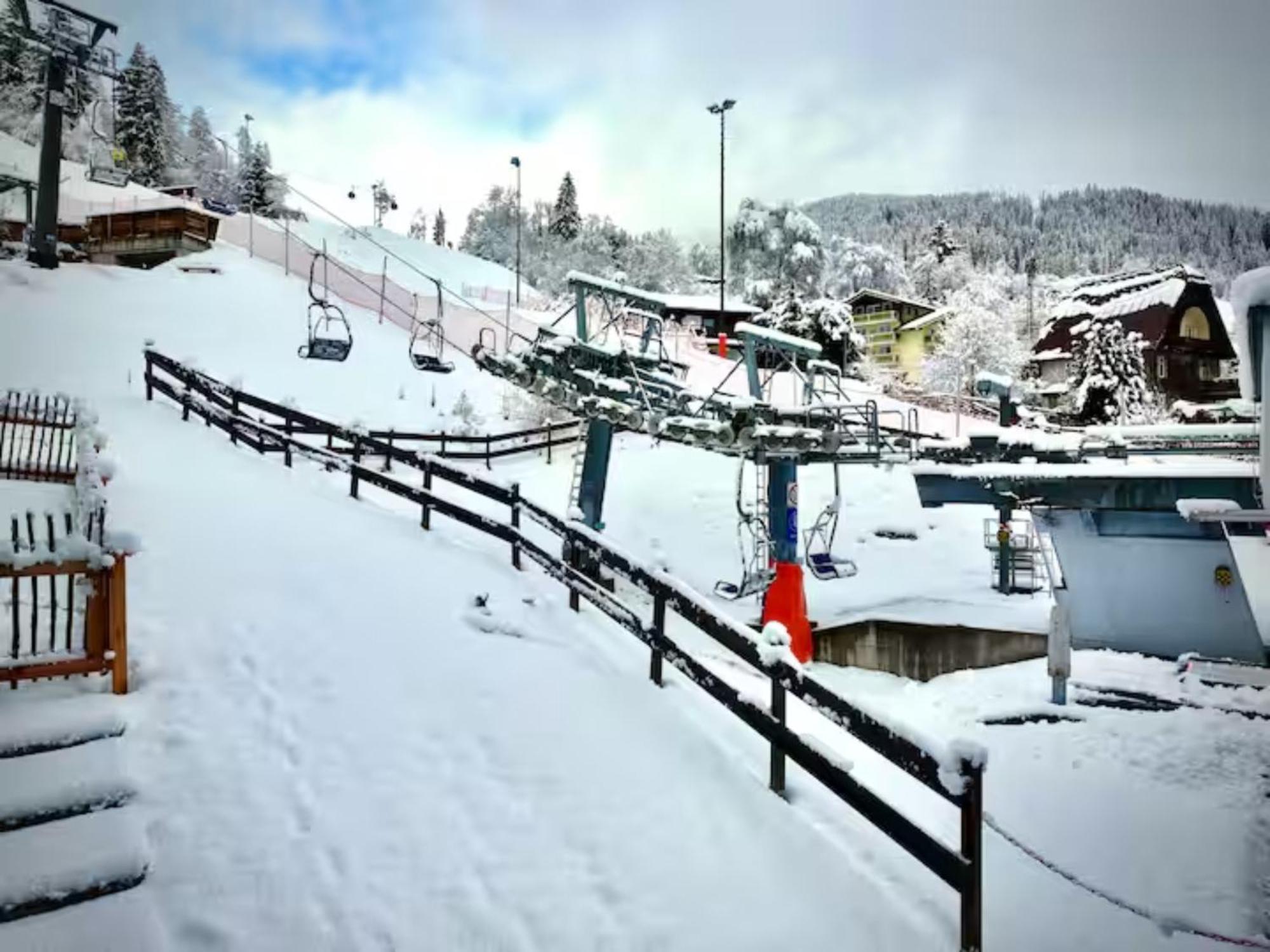Apartment Lift Ski Top2 Zell--contact# Whatsap Before Booking#-i-43--690--1026--2422- Zell am See